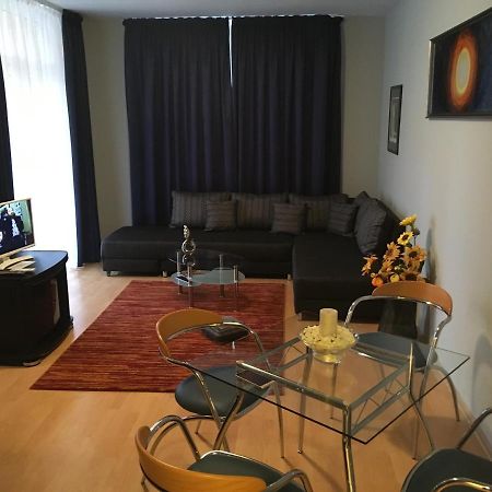 Római Apartmanház Apartment Heviz Ngoại thất bức ảnh
