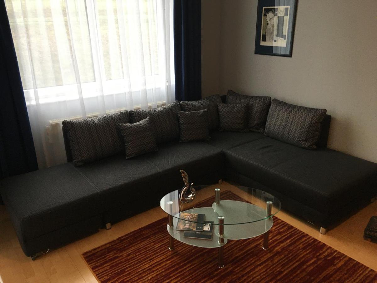 Római Apartmanház Apartment Heviz Ngoại thất bức ảnh